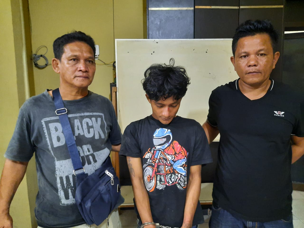 Satresnarkoba Tanjung Balai Ringkus Pengedar Narkoba di Gang Kenanga