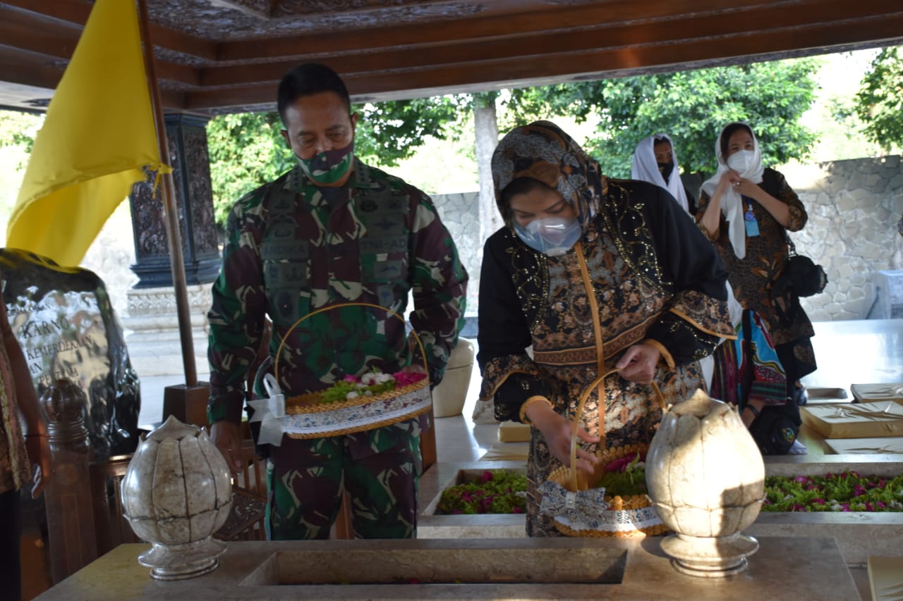 KSAD Ziarah Ke Makam Bung Karno