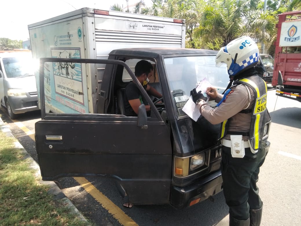 Timsus Silver Pokres Pelabuhan Tg Perak Giat Ops Hunting Di Jl. Kalianak