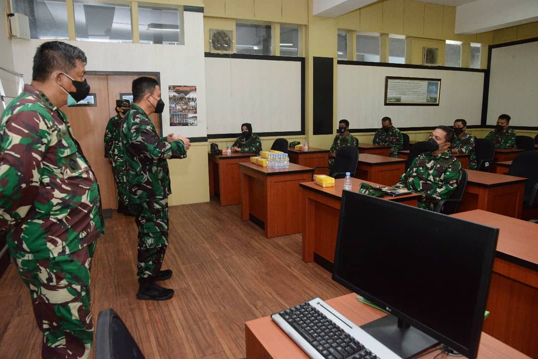 Kuesioner dan Wawancara Penilaian Lulusan Pendidikan Integratif Akademi TNI Diikuti 25 Taruna