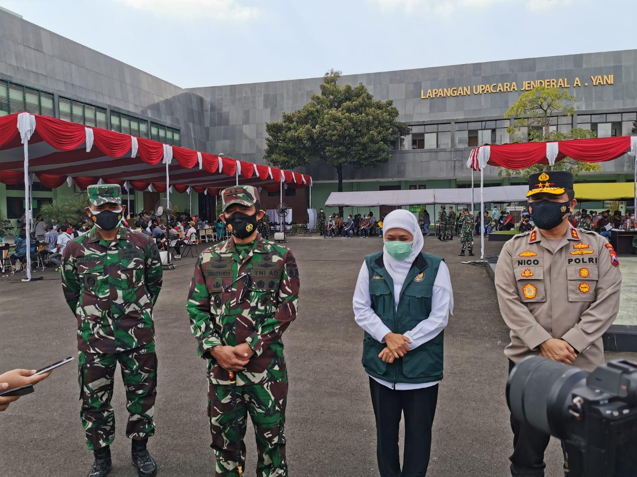 Peninjauan Serbuan Vaksinasi Forkopimda Jatim di Mako Kodam V/Brawijaya