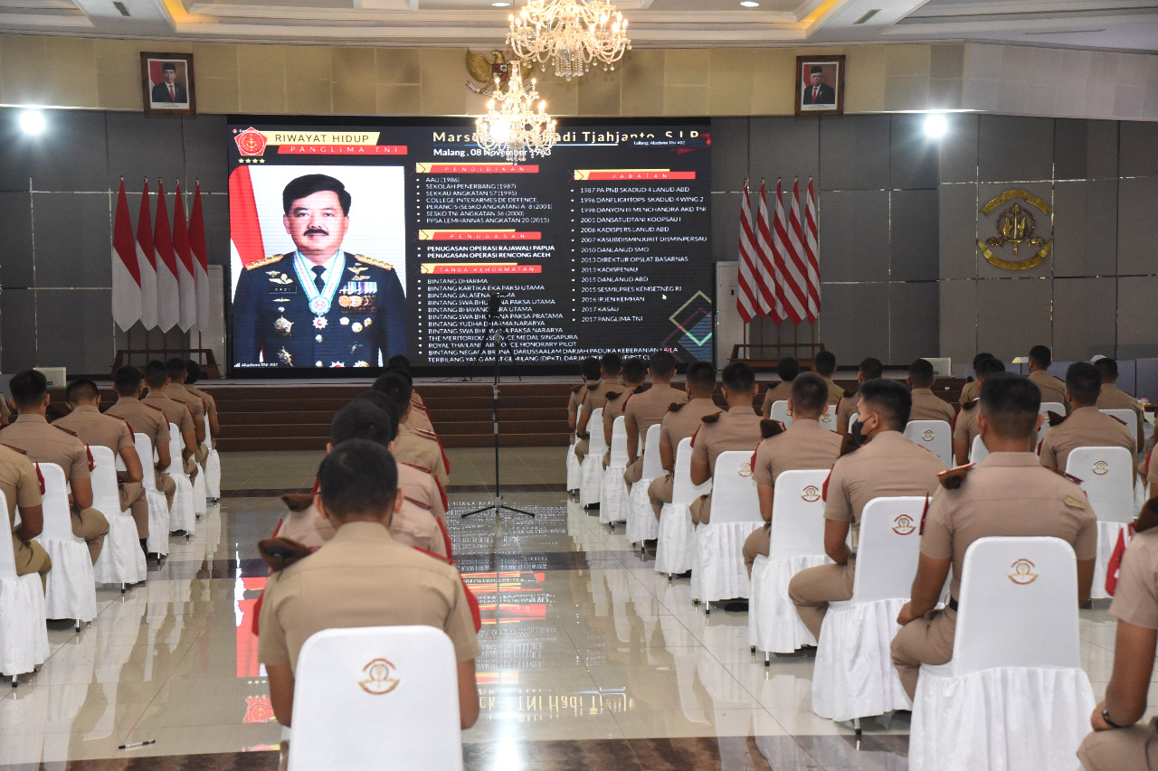 Pembekalan Panglima TNI Ke 101 Calon Perwira Remaja AAL Jelang Praspa 2021