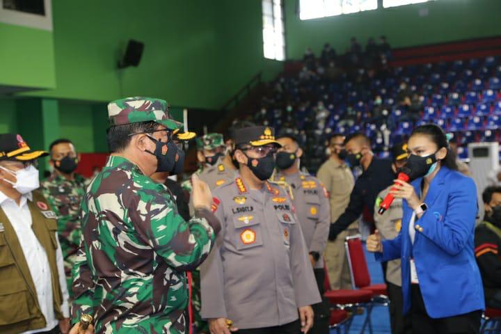 Mahasiswa Kolaborasi Dengan Polri Selenggarakan Vaksinasi Nasional di GOR Bulungan