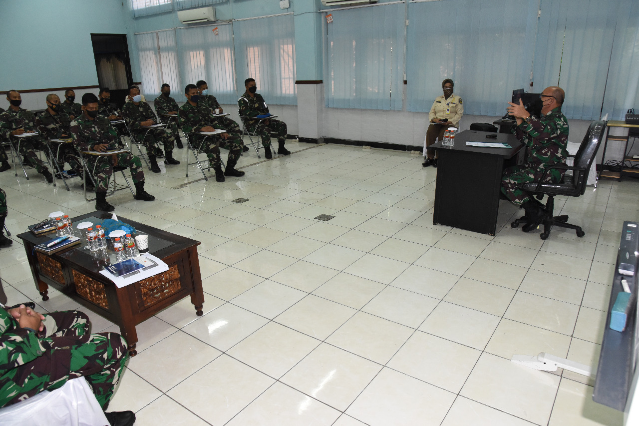 Workshop Dosen Hukum Digelar Depiptek Akademi TNI AL di Gedung Galasa