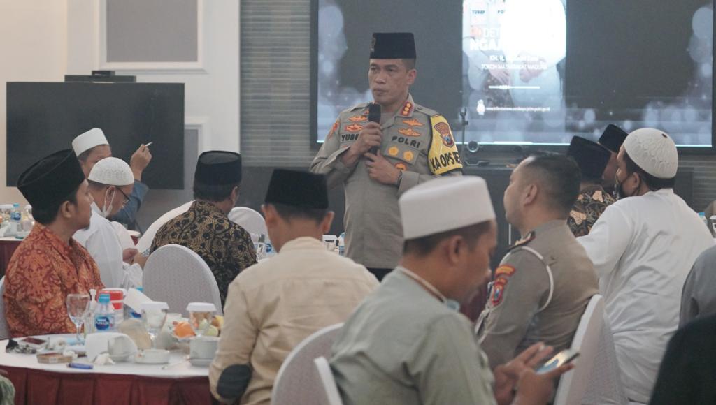 Jaga Tradisi, Kapolrestabes Surabaya Silaturahmi Bersama Asparagus