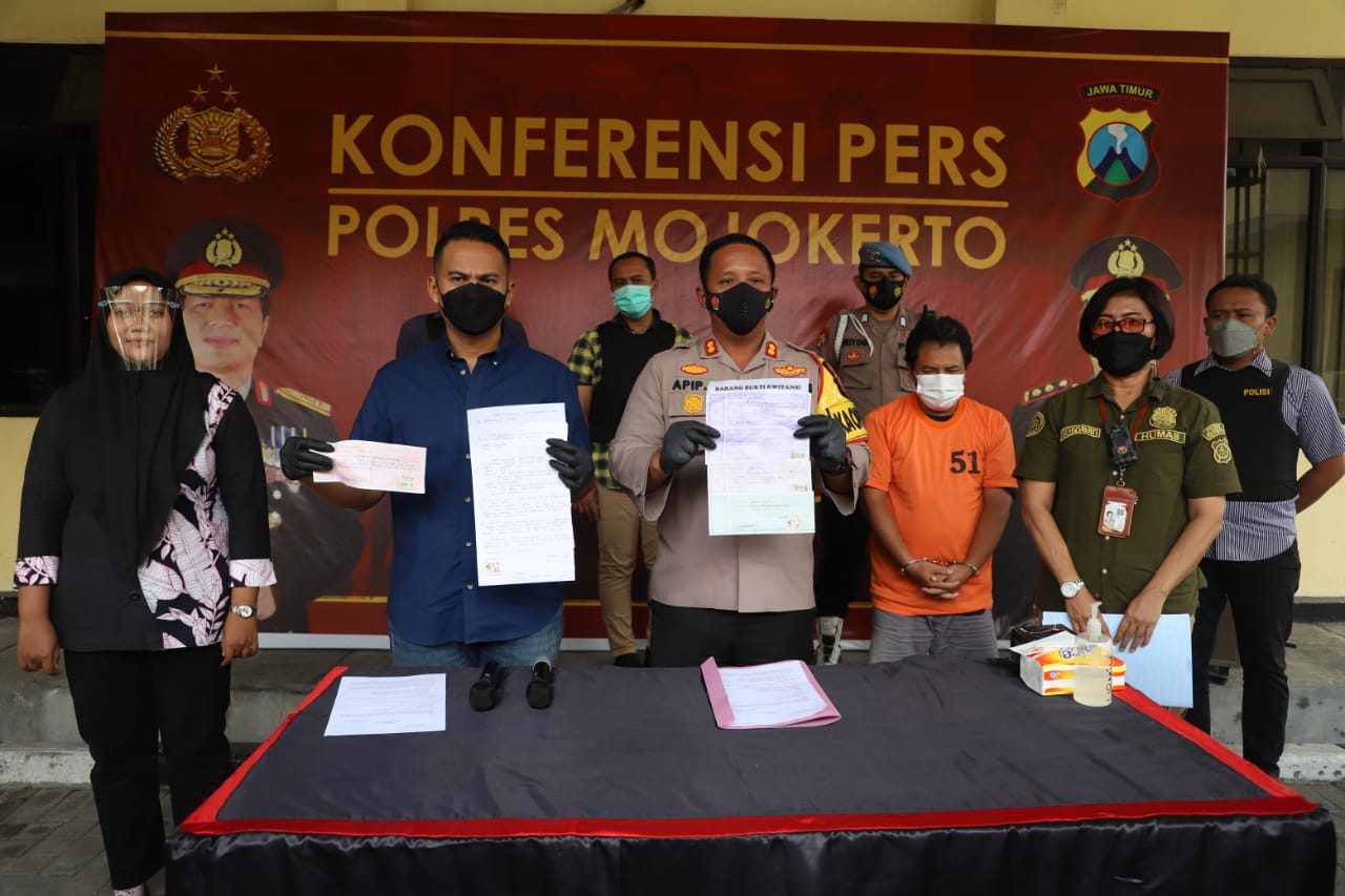 Penipuan Umroh dan Investasi Bodong Dibongkar Polres Mojokerto