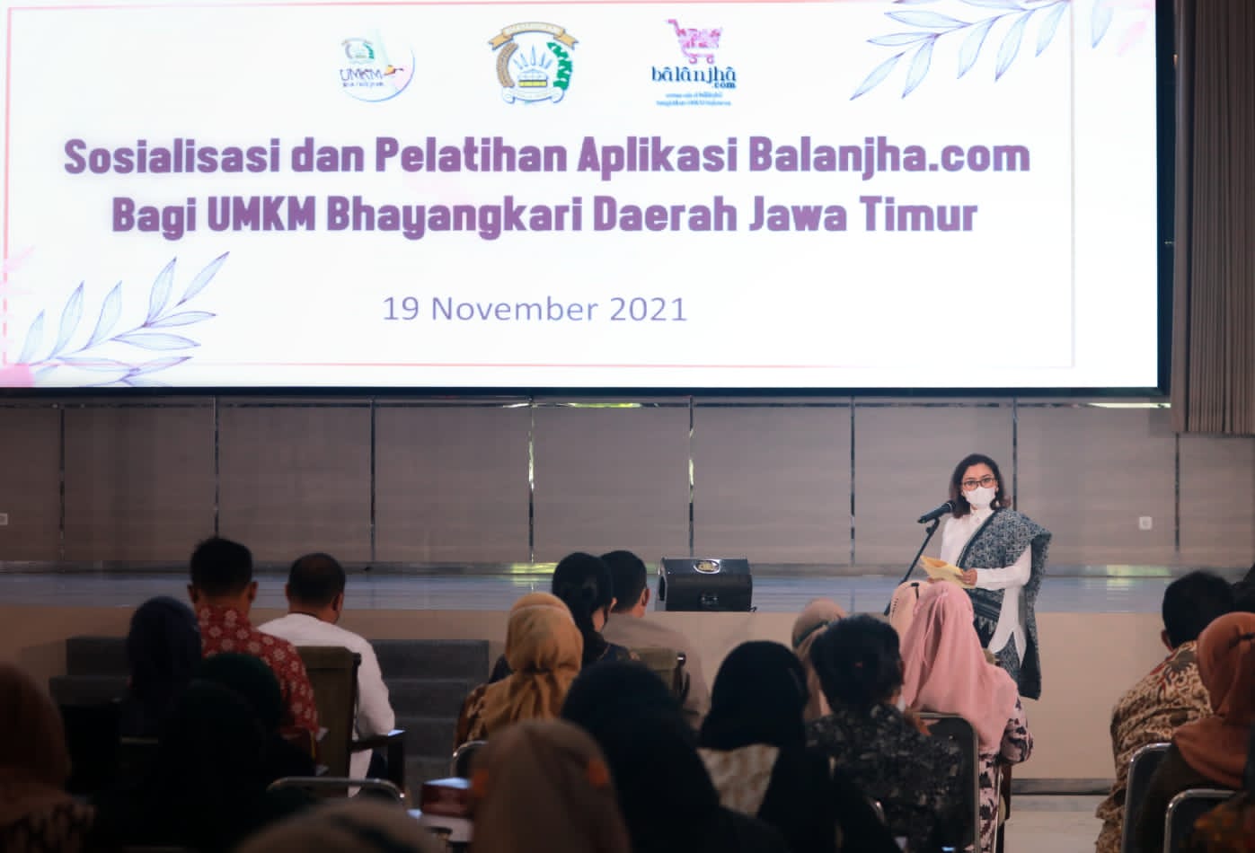 Ketua Bhayangkari Jawa Timur Sosialisasi dan Beri Pelatihan Aplikasi Belanjha.com