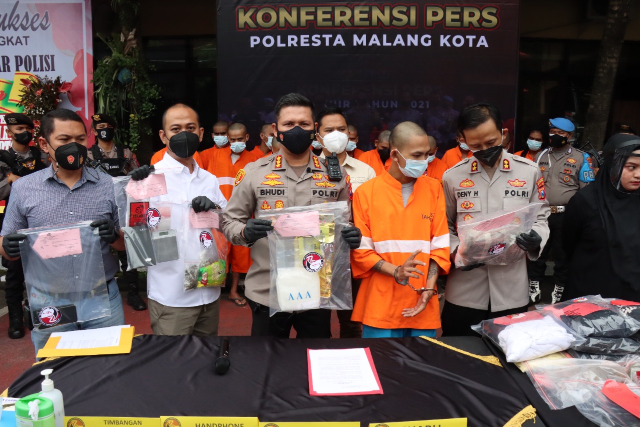 2,6 KG Sabu dan Ganja Digagalkan Satresnarkoba Polresta Malang Kota