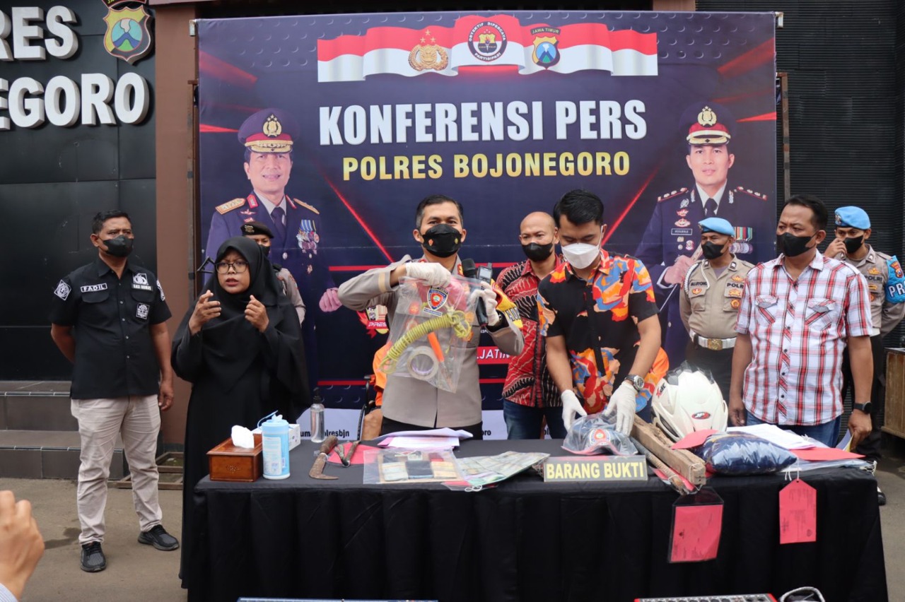 Satreskrim Polres Bojonegoro Berhasil Mengamankan 3 Tersangka Pelaku Perampokan