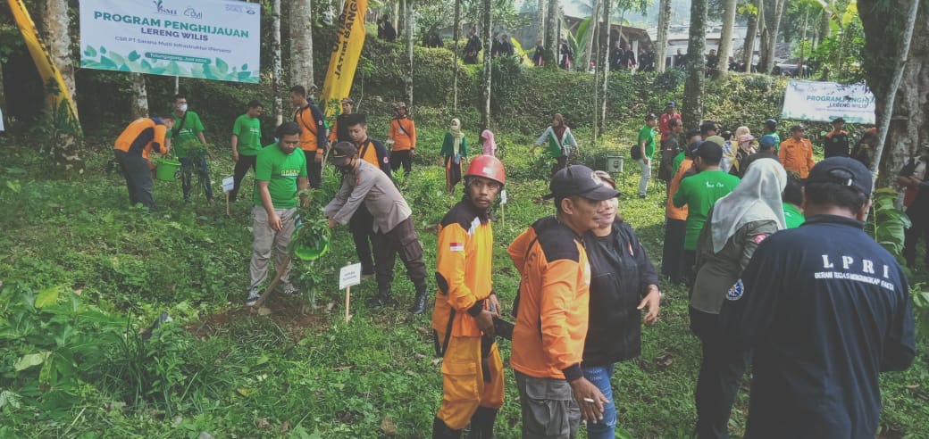 Peringati Hari Lingkungan Hidup, Forkopimda Tulungagung Tanam 25 Ribu Pohon