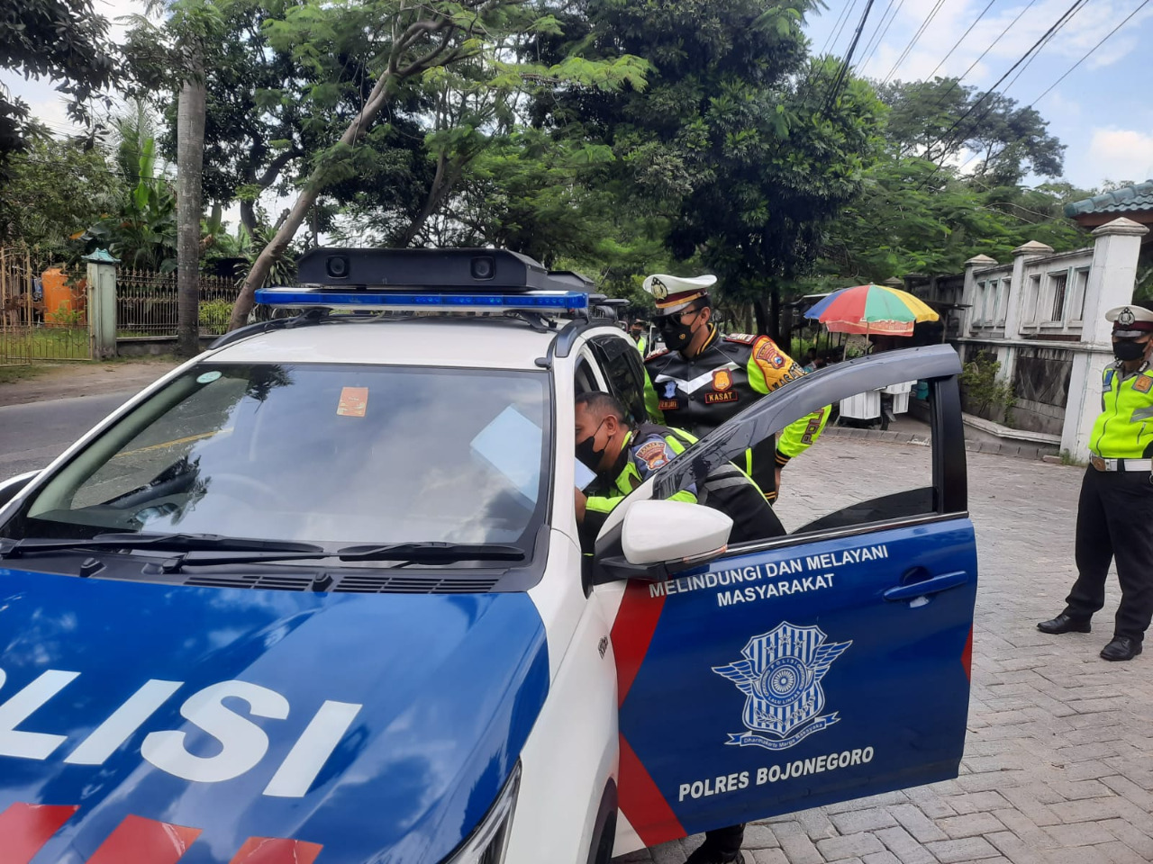 Mobil Incar Polres Bojonegoro Meningkatkan Kepatuhan Pengendara