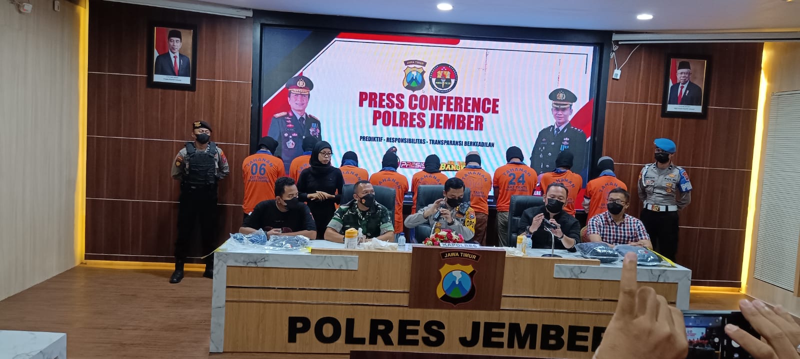 Polres Jember Berhasil Mengamankan 15 Terduga Pelaku Pembakaran, 9 Diantaranya Resmi Tersangka