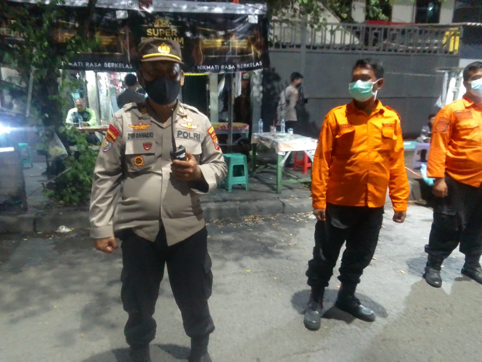 Polsek Kenjeran Gelar Patroli Skala Besar di Kedung Cowek