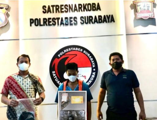 Kurir Narkoba Diamankan Satresnarkoba Polrestabes Surabaya