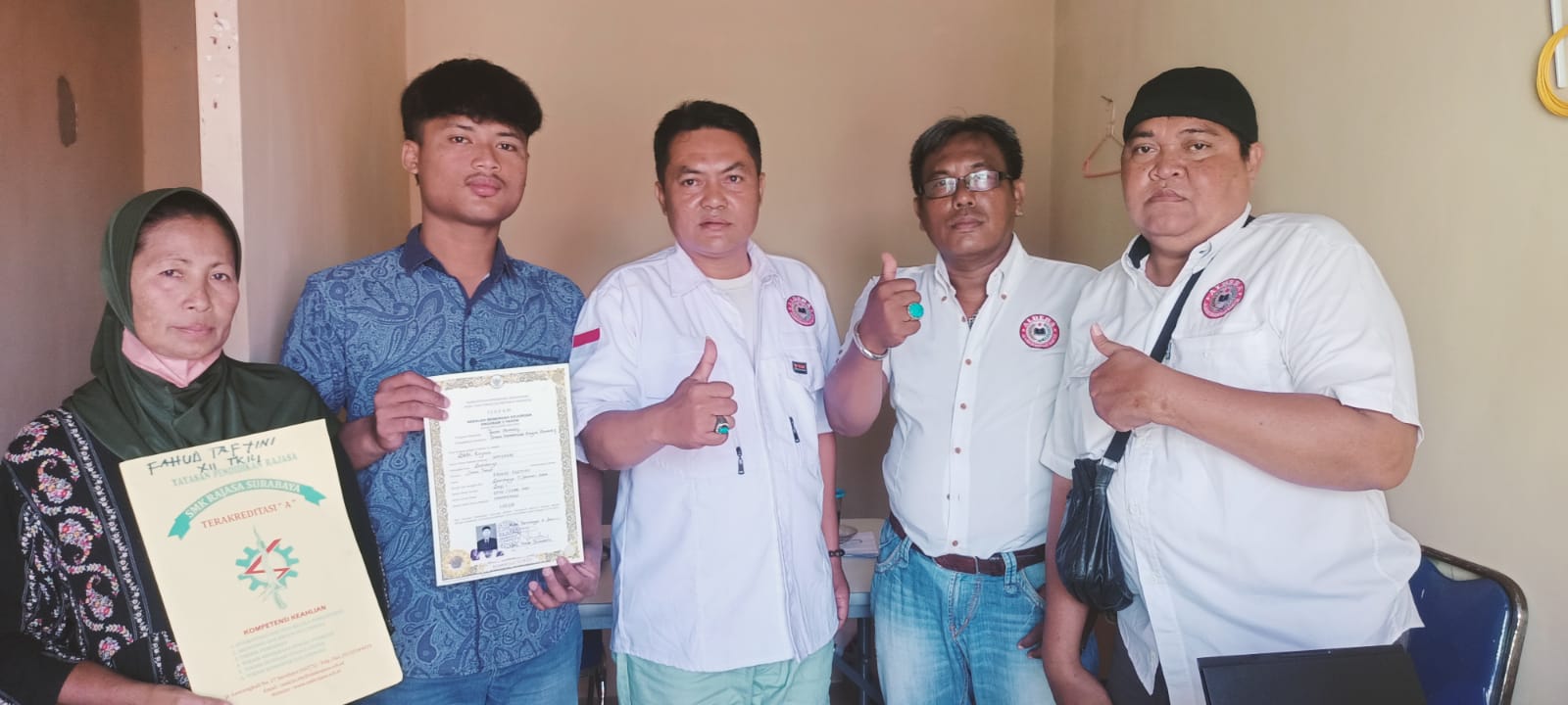 Ormas Aldera Bantu Pengambilan Ijazah Warga Wonosari Secara Gratis