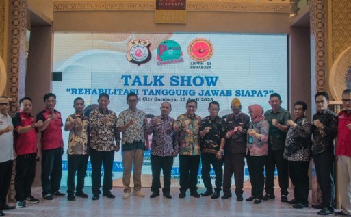 Yayasan Gaman, LRPPN dan Media Potret Realita Gelar Talk Show di Grand City Surabaya