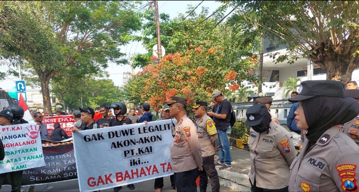 Kapolsek Tambaksari Kawal Aksi Unjuk Rasa, Peguyuban Wardoyo