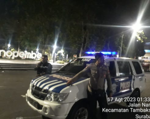 Cegah Aksi Kriminalitas Polsek Tambaksari, Rutin Patroli Malam