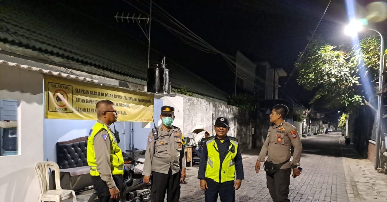 Polsek Tambaksari Rutin Gelar Patroli Parajoyo Presisi di Malam Hari