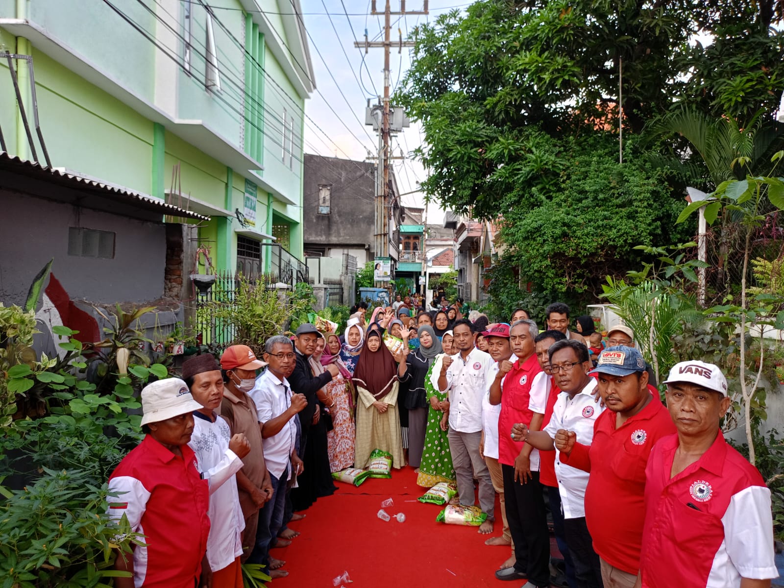 Awal Tahun 2024 Ormas Aldera Gelar Bhakti Sosial Pembagian Sembako