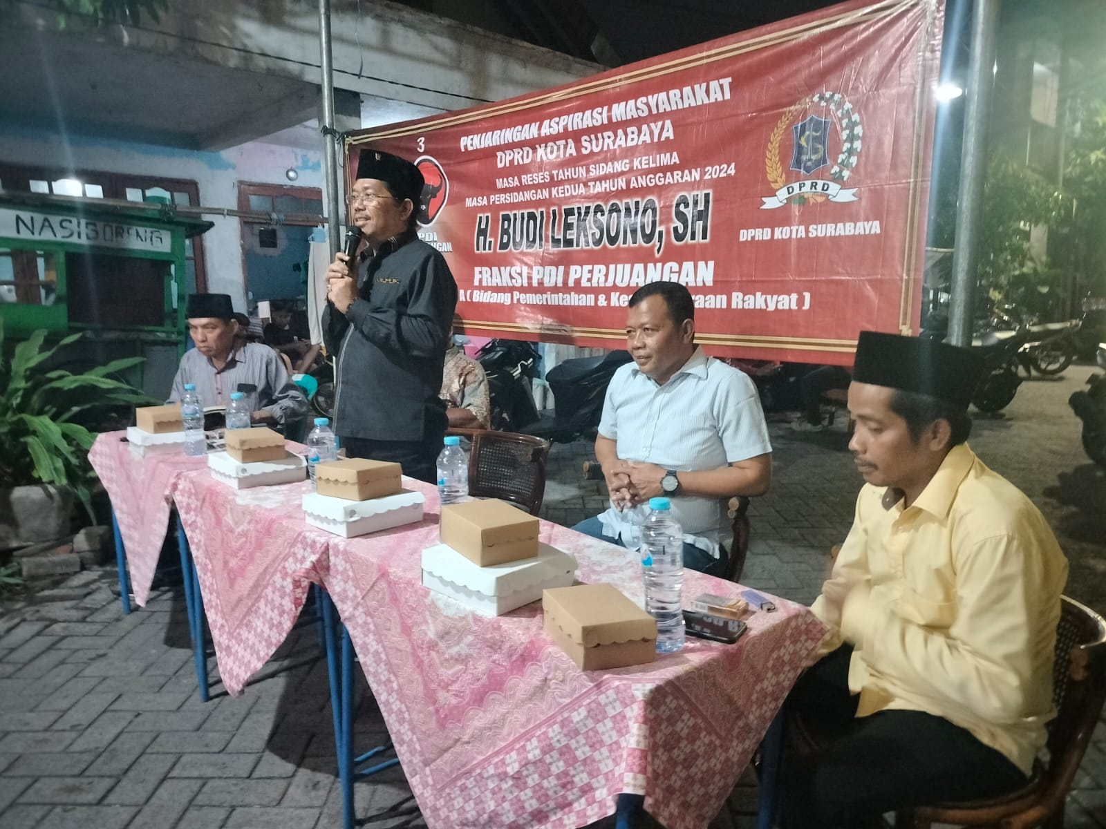 Kunjungan Komisi A DPRD Kota Surabaya Disambut Hangat Warga Dupak Bangunsari Surabaya