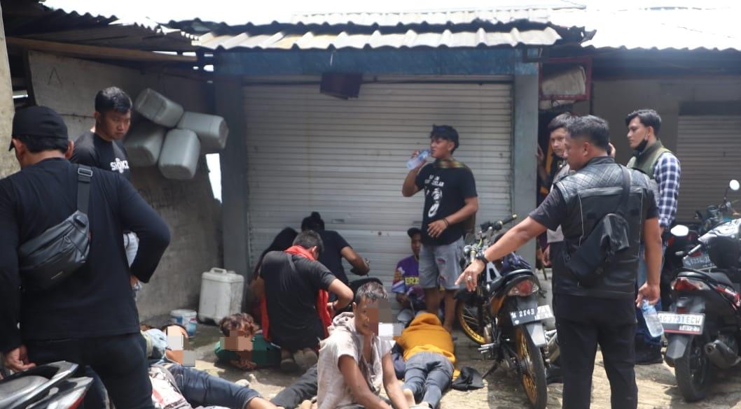 Grebek 2 Kampung Narkoba, Satresnarkoba Polres Mojokerto Tangkap 21 Orang