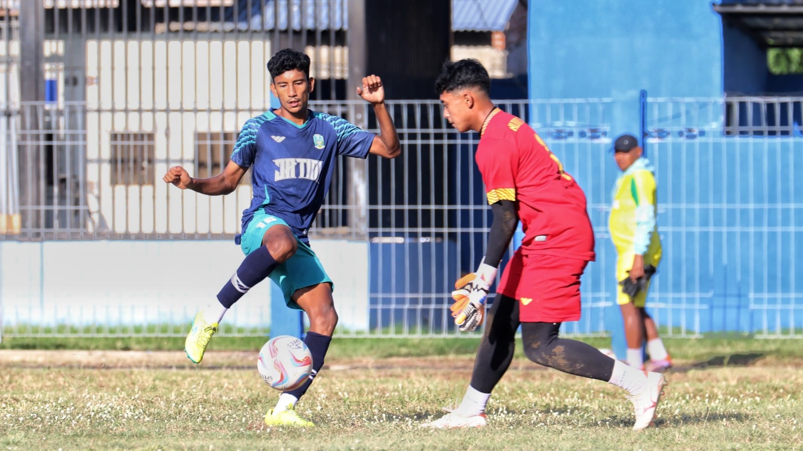 Sepak Bola Jatim Optimis Kalahkan NTT di Delapan Besar PON