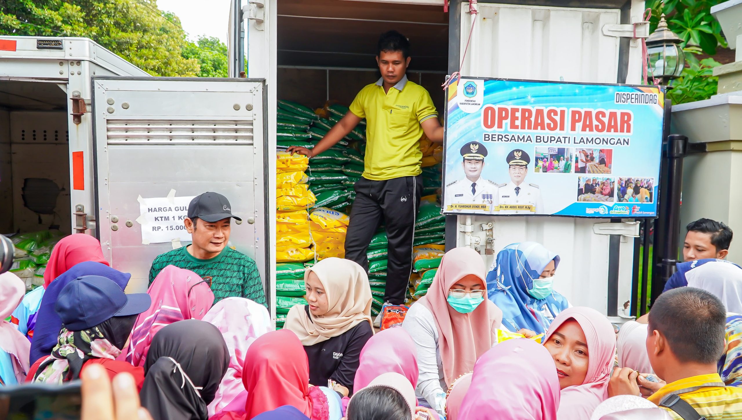 Jelang Nataru, Pasokan dan Harga Bahan Pokok di Lamongan Aman