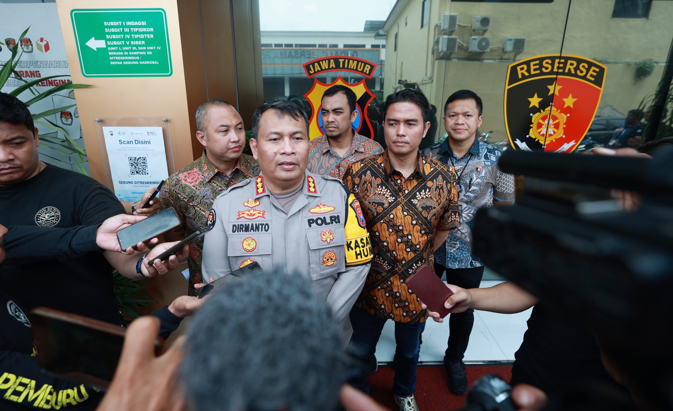 Polda Jatim Berhasil Amankan 2 Tersangka Penyebar Video Asusila Modus Casting