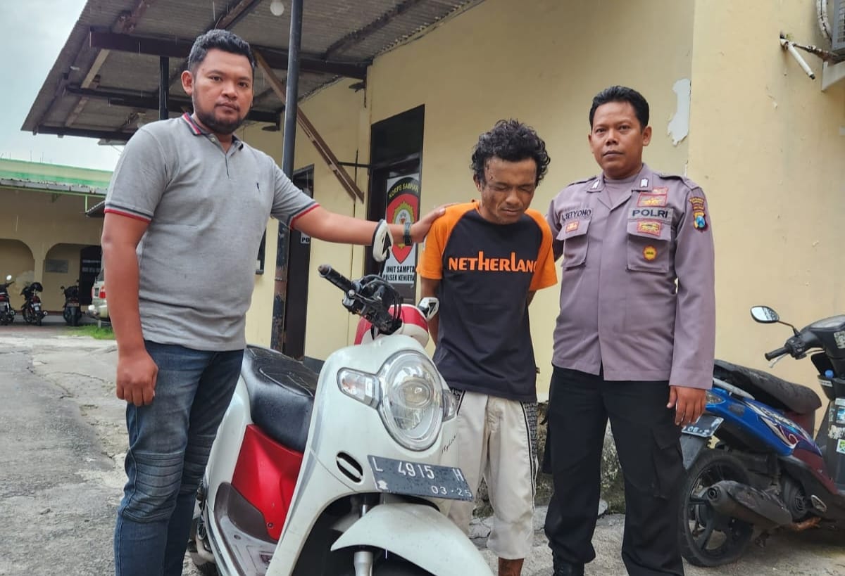 Di Hajar Massa, Maling Sepeda Motor di Sidotopo Wetan Nyawanya Diselamatkan Polisi