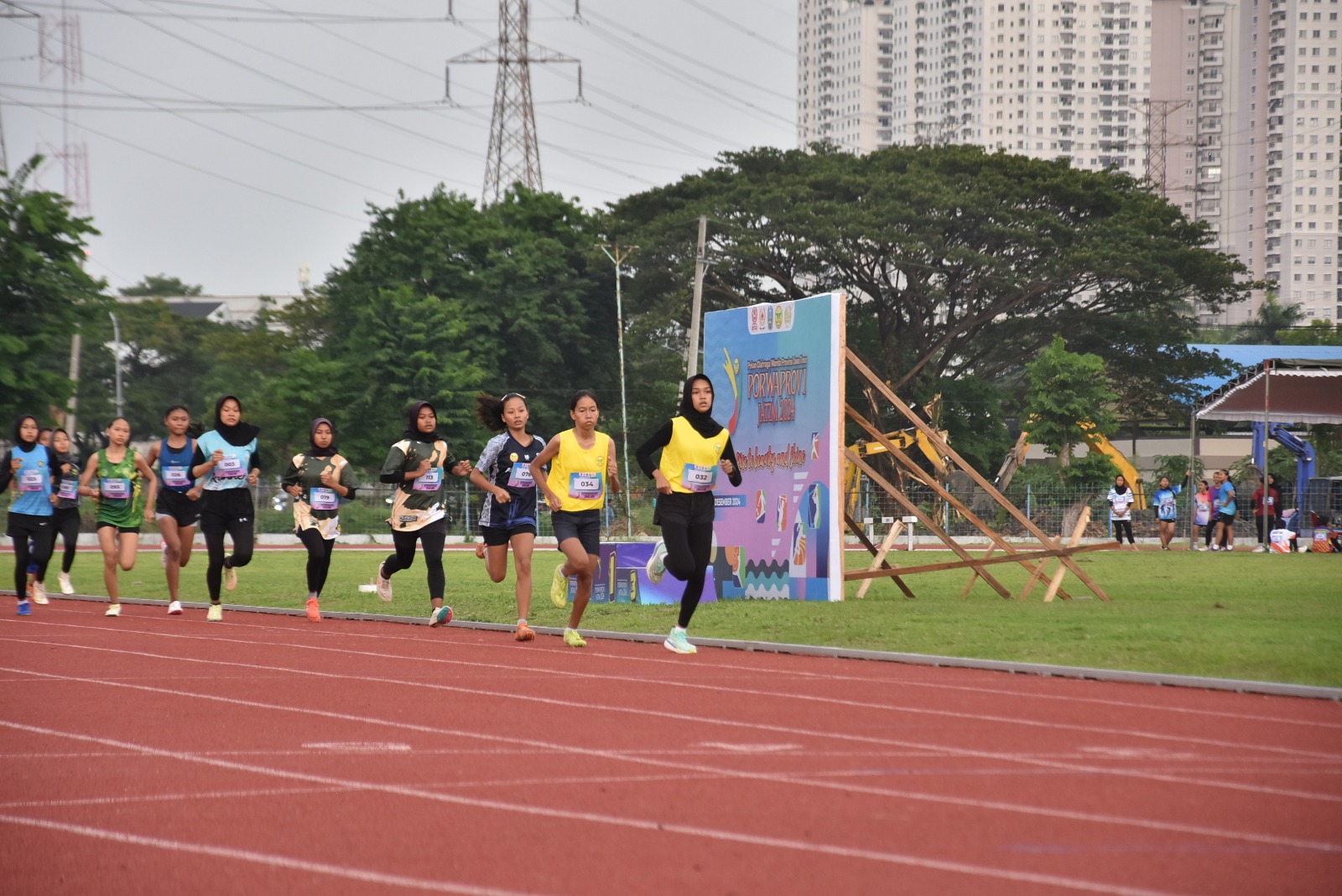 Ada Lomba Lari, Lompat Jauh, dan Tolak Peluru di PORWAPROV I PERWOSI Jawa Timur 2024