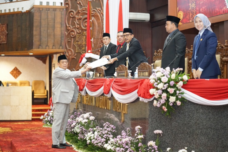 DPRD Jatim Dorong Pelajar SMA/SMK Menabung di Bank Perekonomian Rakyat