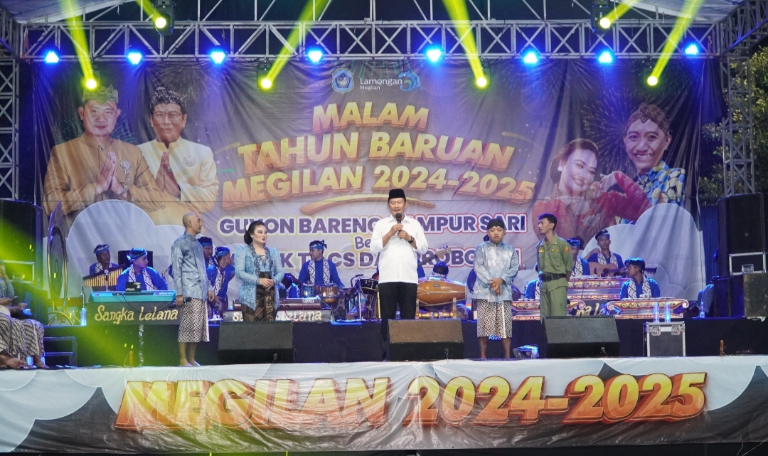 Campursari Warnai Detik Pergantian Tahun 2025 di Lamongan