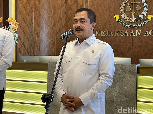 Ditjen Imigrasi Setor PNBP Tertinggi 9 Triliun