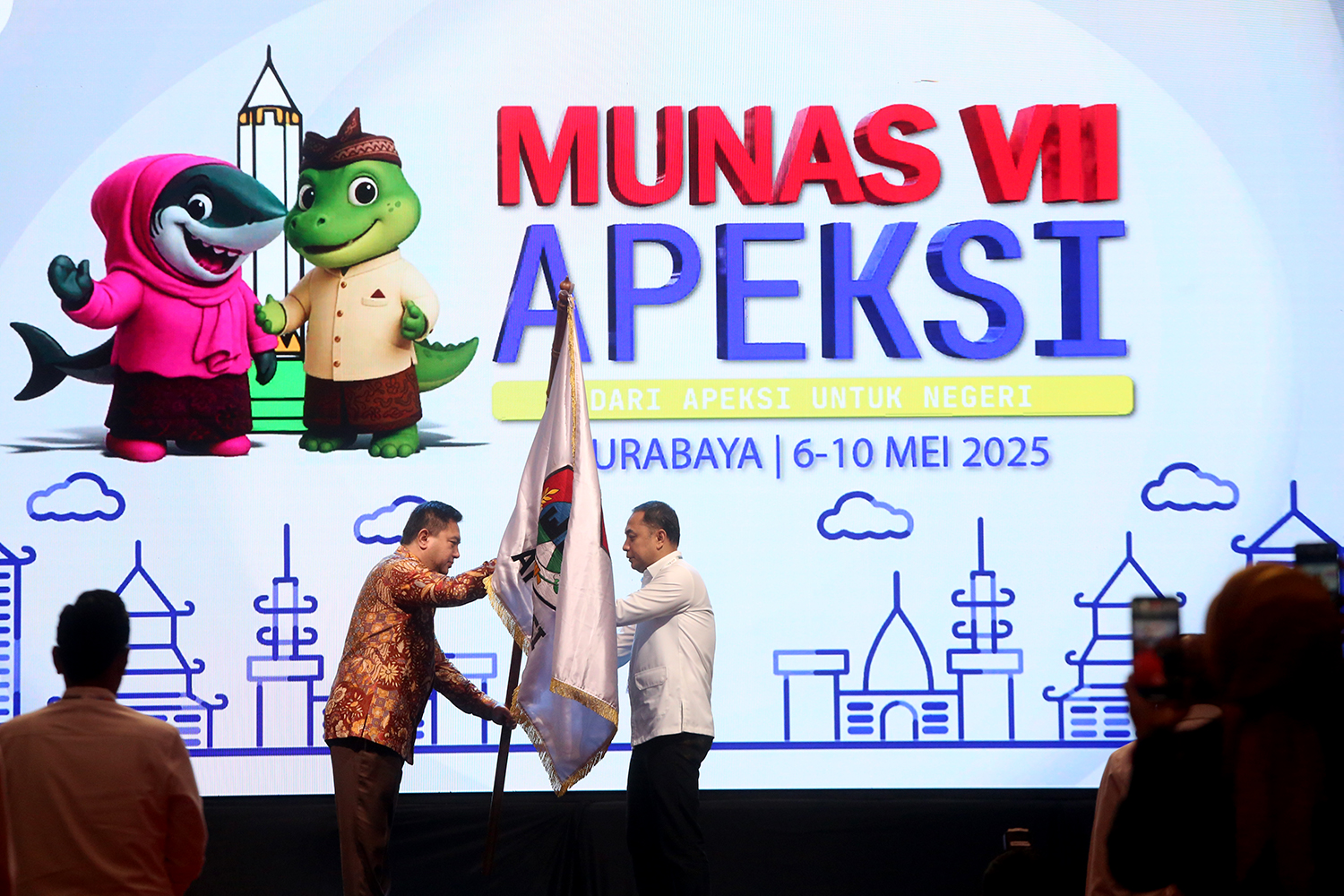 Eri Cahyadi Terpilih Kembali Sebagai Ketua APEKSI 2025-2030