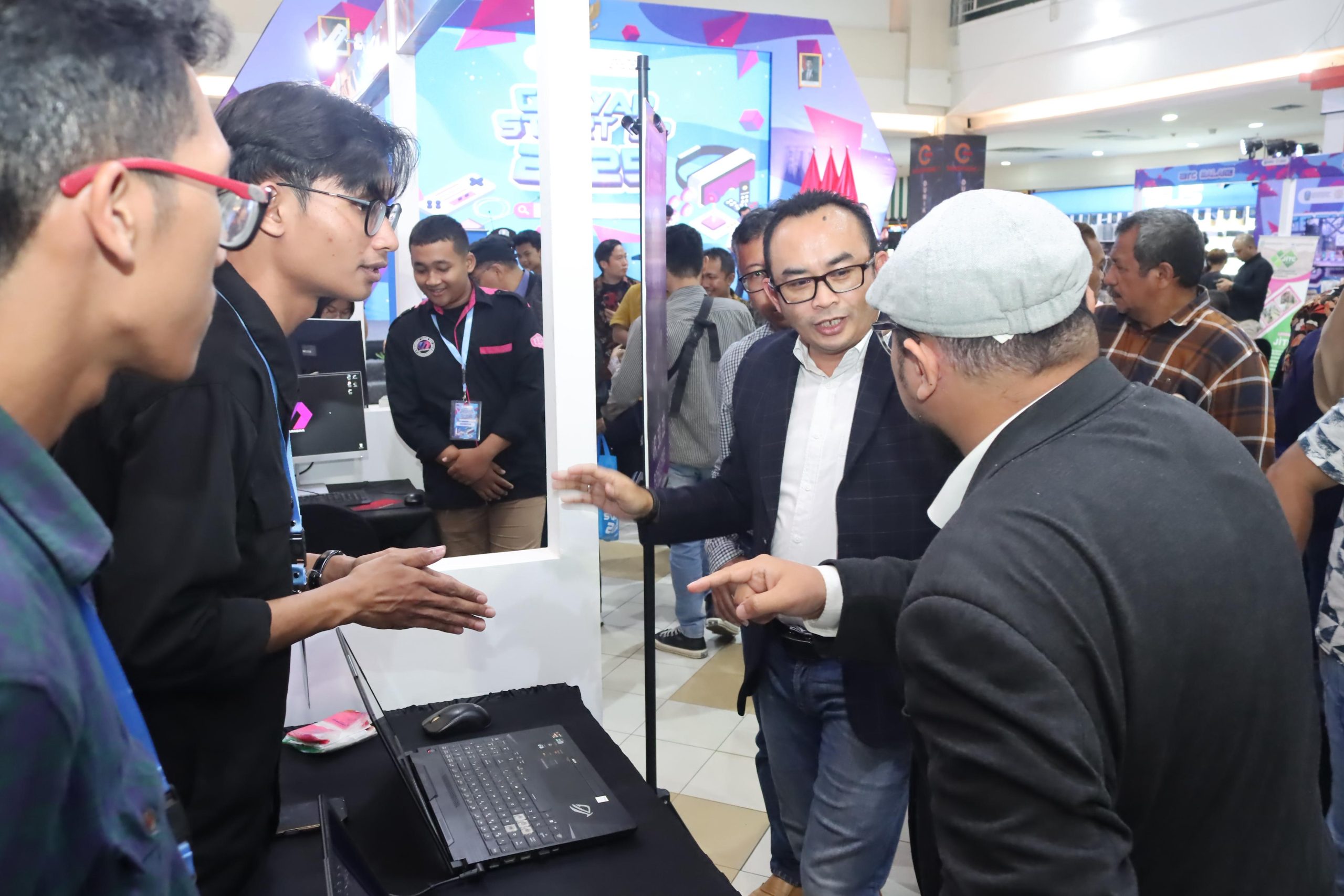 Gebyar Startup 2025, Panggung Anak Muda Jawa Timur Pacu Industri Kreatif dan Game Nasional