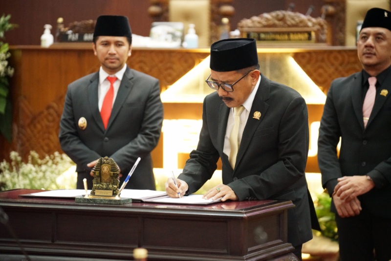 DPRD Jatim Terima Pertanggungjawaban Pelaksanaan APBD Gubernur Tahun Anggaran 2024