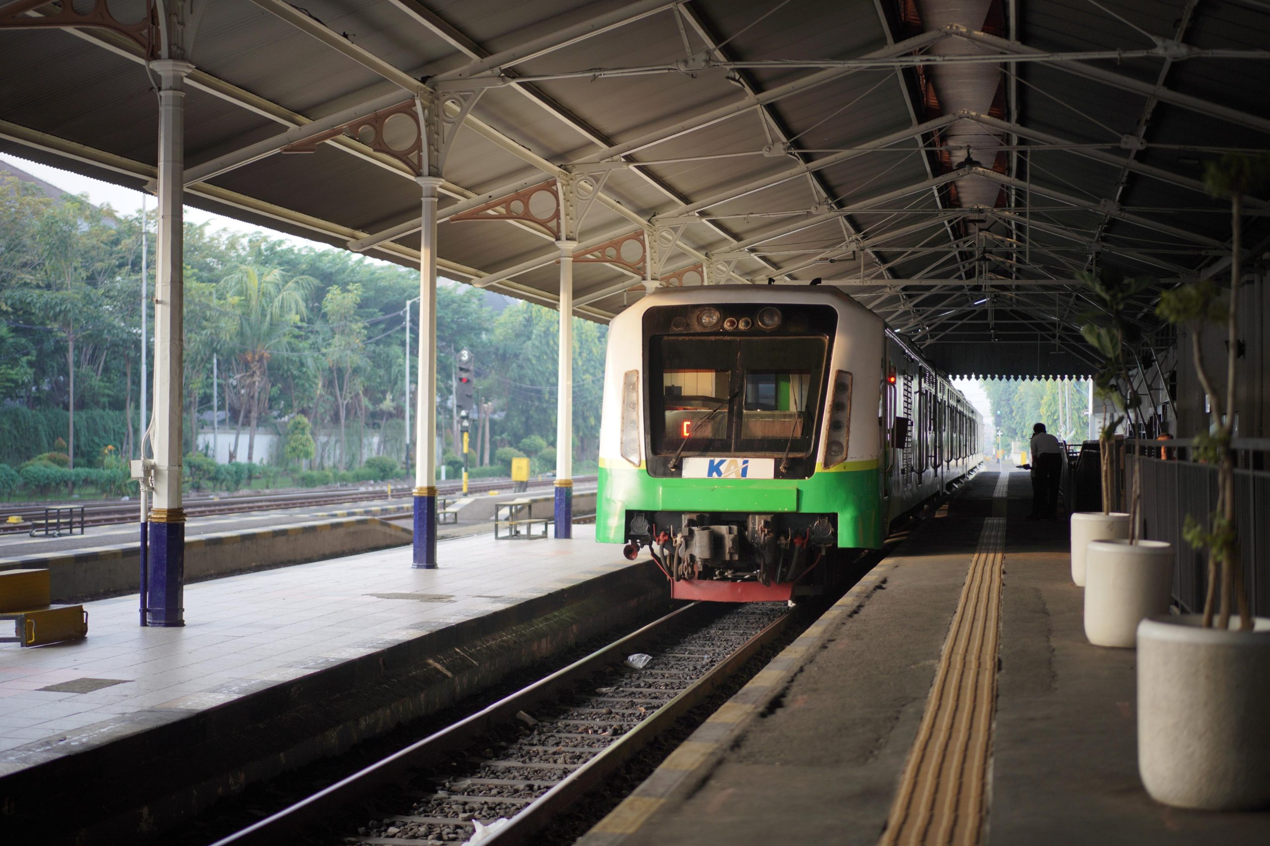 Optimalisasi Layanan, KAI Commuter Wilayah 8 Surabaya Ubah Jadwal Kereta