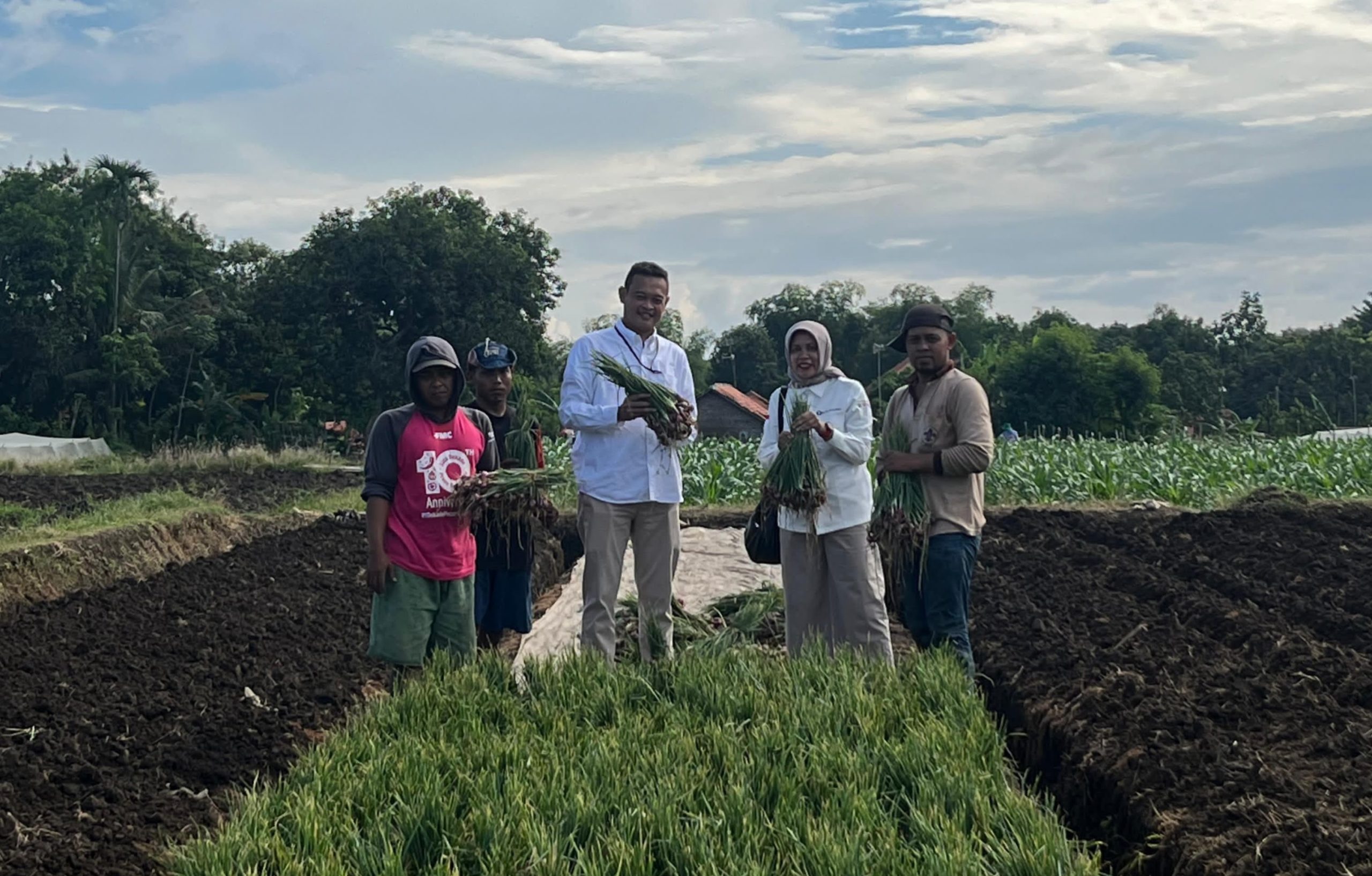 Jelajah UMKM dan Pondok Pesantren 2025: Pesona Bawang Merah Watuwungkuk: Inovasi Hijau dan Digitalisasi di Klaster Harapan Jaya