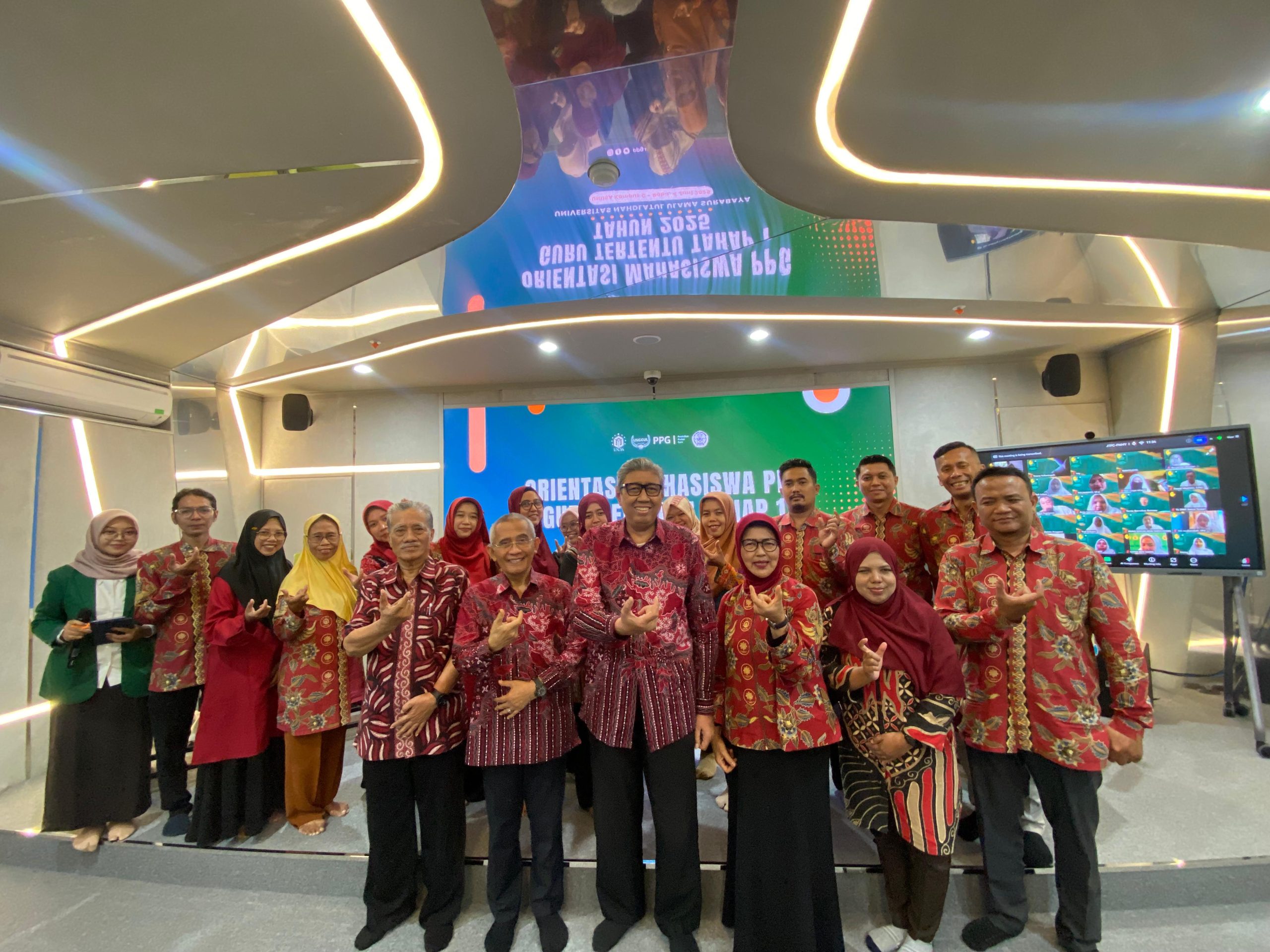 Ribuan Mahasiswa PPG Unusa Ikuti Orientasi: Pendidikan Karakter di Era Digita