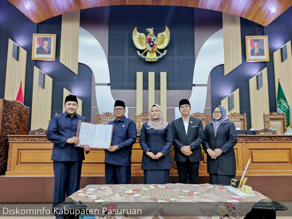 DPRD Kabupaten Pasuruan Bahas P-APBD Tahun 2025 Dalam Rapat Paripurna