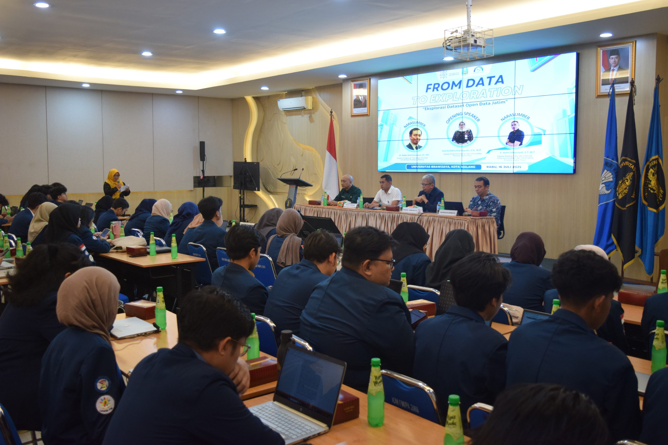 Diskominfo Jatim Gelar Workshop Statistik Sektoral Seri 7 Untuk Mahasiswa