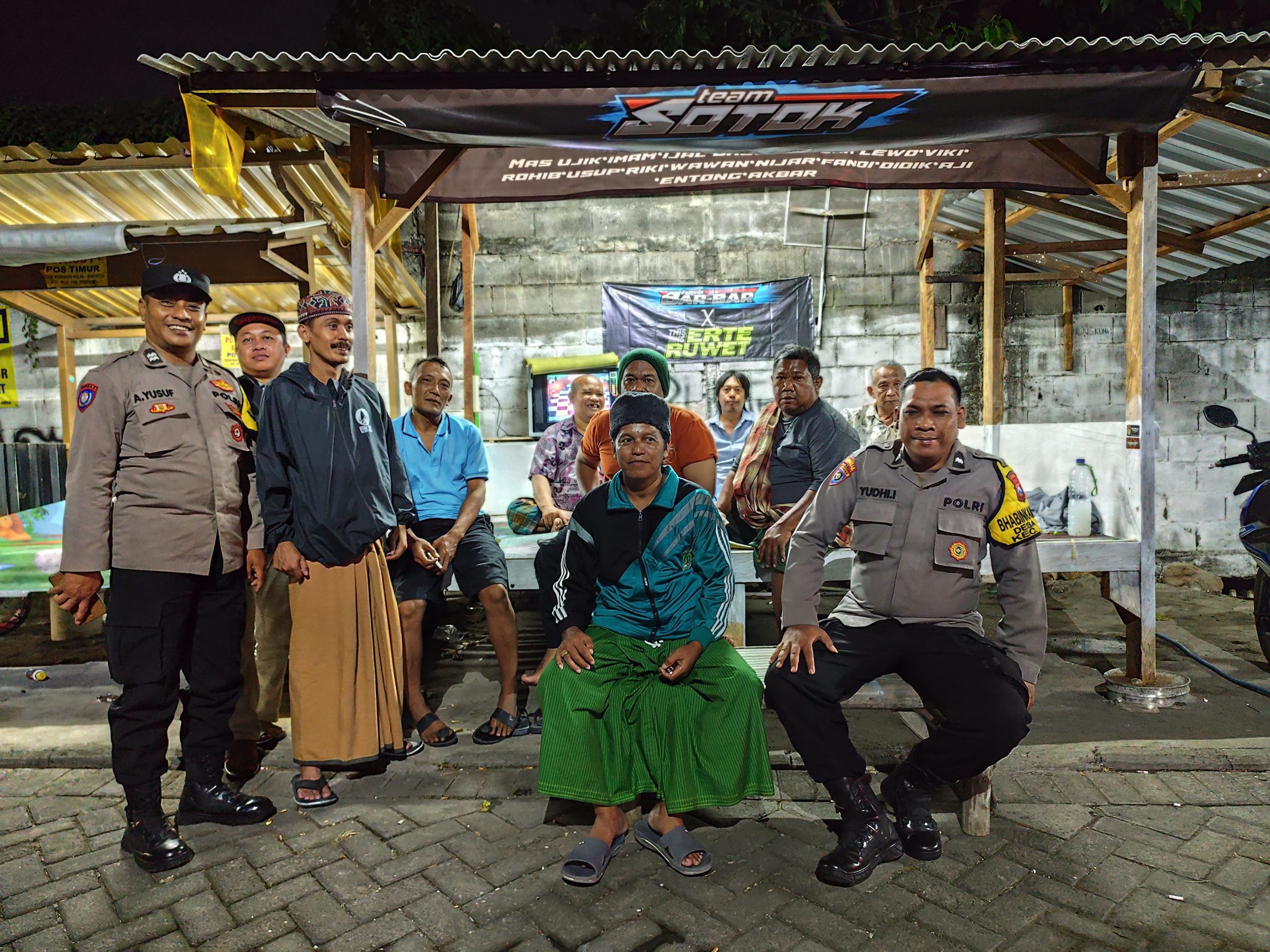 Kanit Binmas Polsek Beji Dukung Penuh Kegiatan Sambang Pos Kamling Warga Dusun Wonoyoyo Kulon