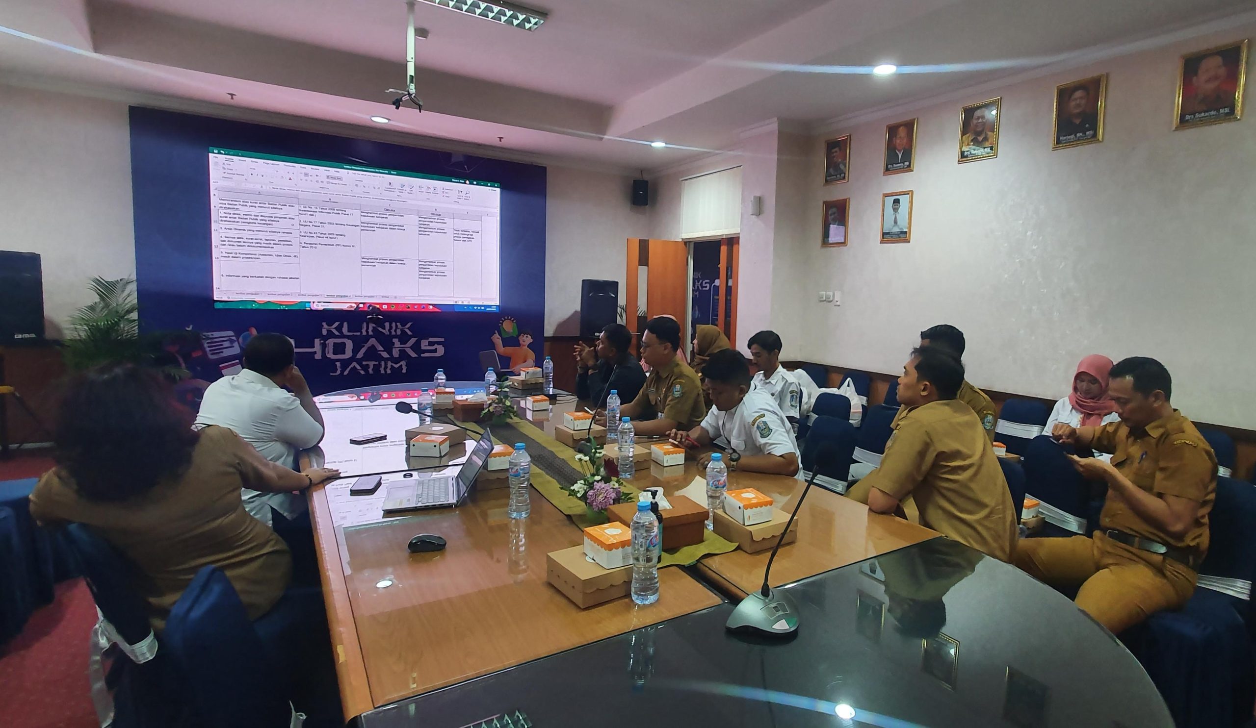 Dinas Kominfo Jatim Finalisasi Penetapan Uji Konsekuensi Informasi Dikecualikan