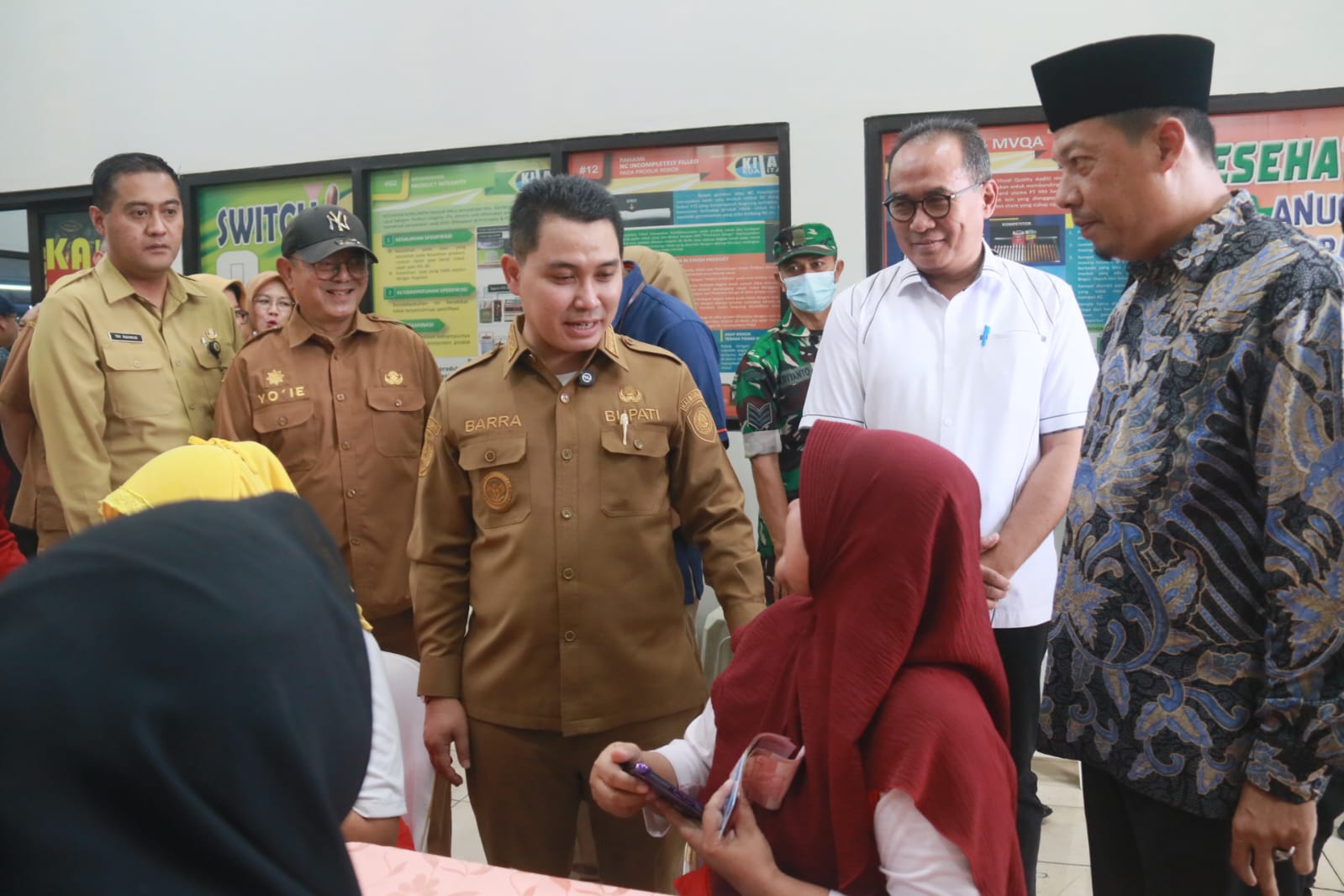 Bupati Mojokerto Serahkan Dana Bagi Hasil Cukai Tembakau Untuk 1.188 Warga