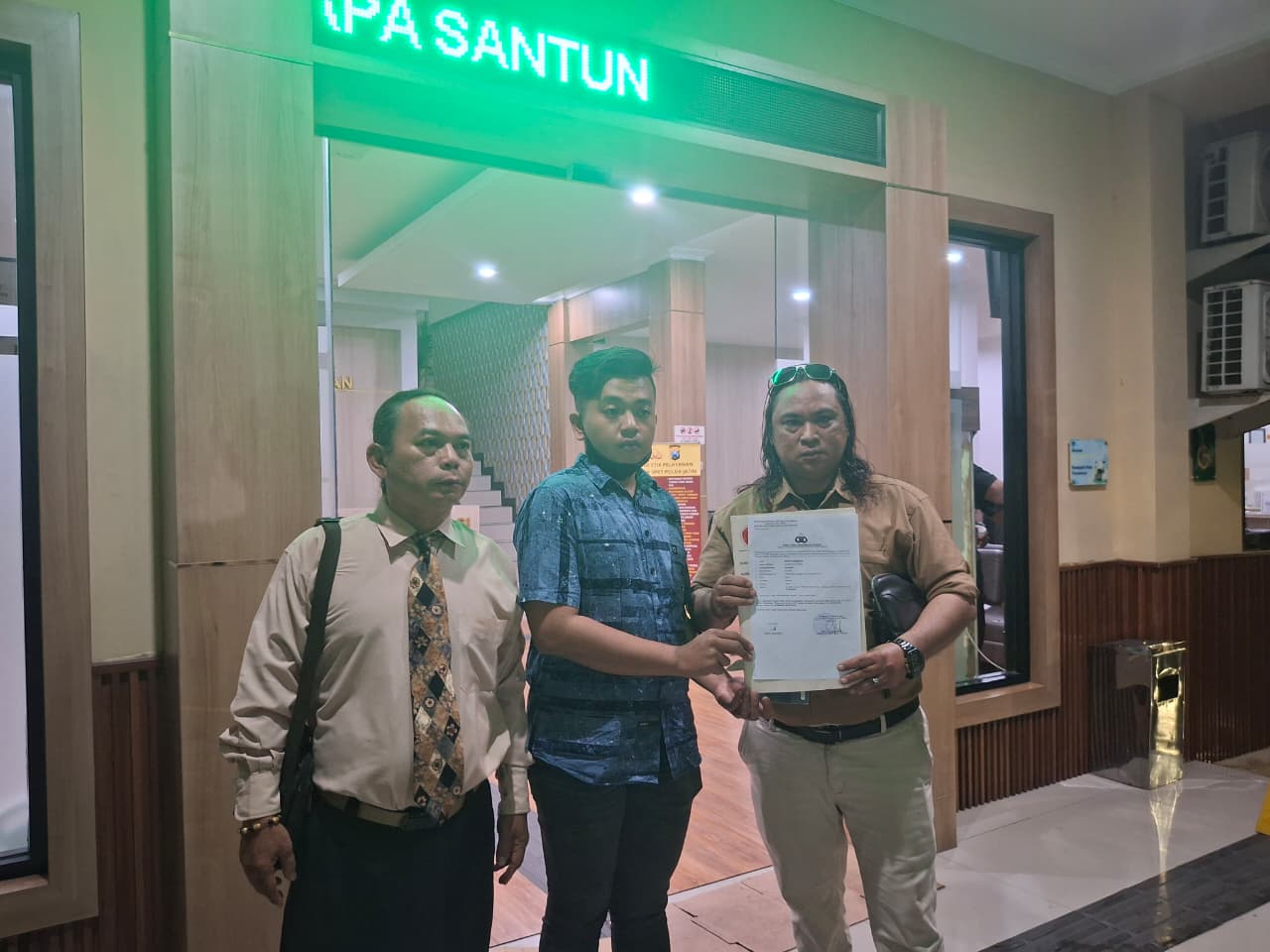 Bos Perusahaan Rokok Ayunda, Bambang Budianto, Dilaporkan Anaknya ke Polda Jawa Timur Terkait Dugaan Penggelapan Mobil