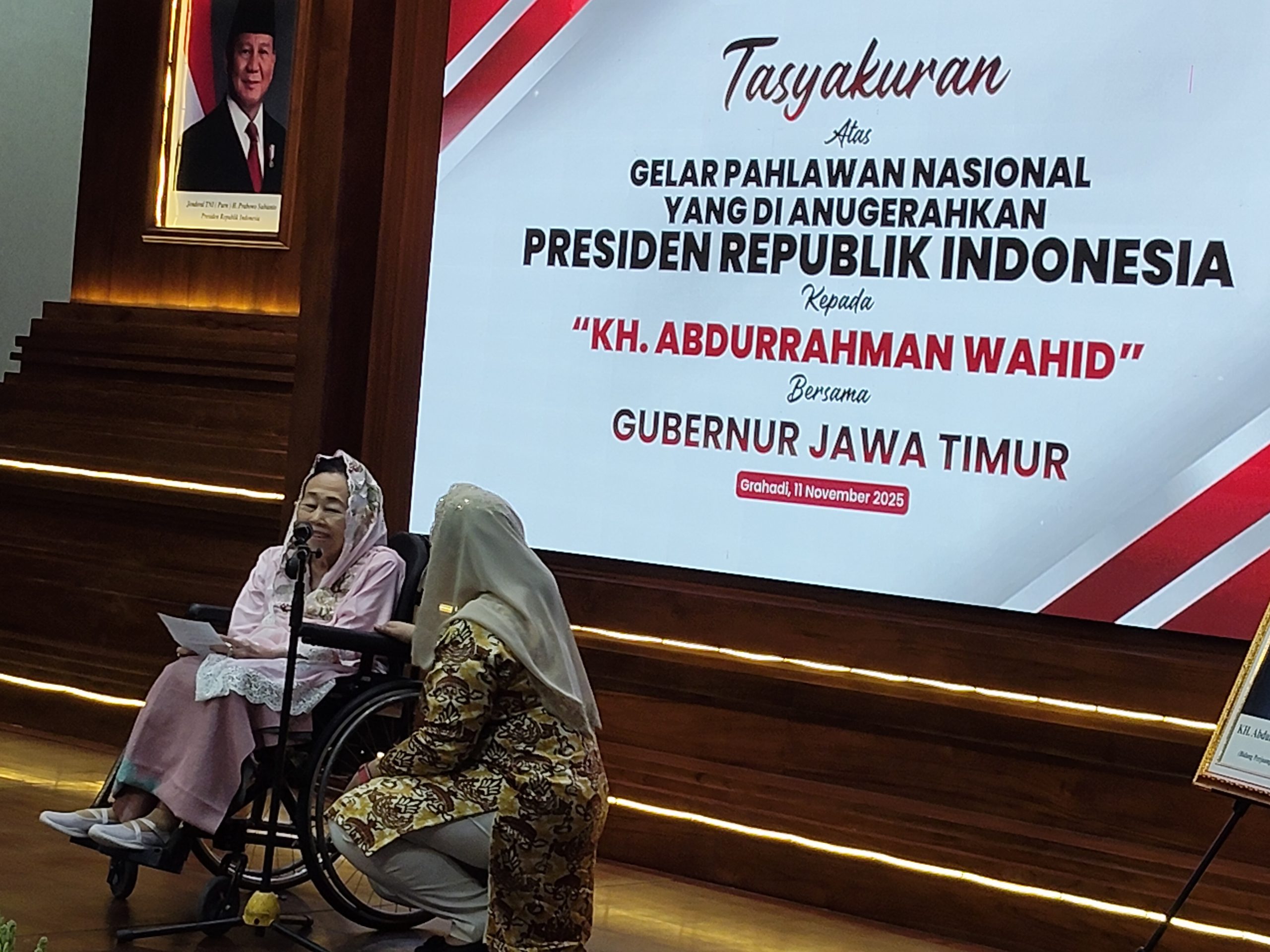 Gus Dur Resmi Dianugerahi Gelar Pahlawan Nasional, Ibu Shinta: Beliau Tetap Pahlawan di Hati Rakyat