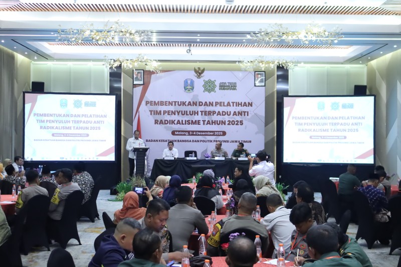 Bakesbangpol Jatim Bentuk dan Latih Tim Penyuluh Terpadu Anti Radikalisme