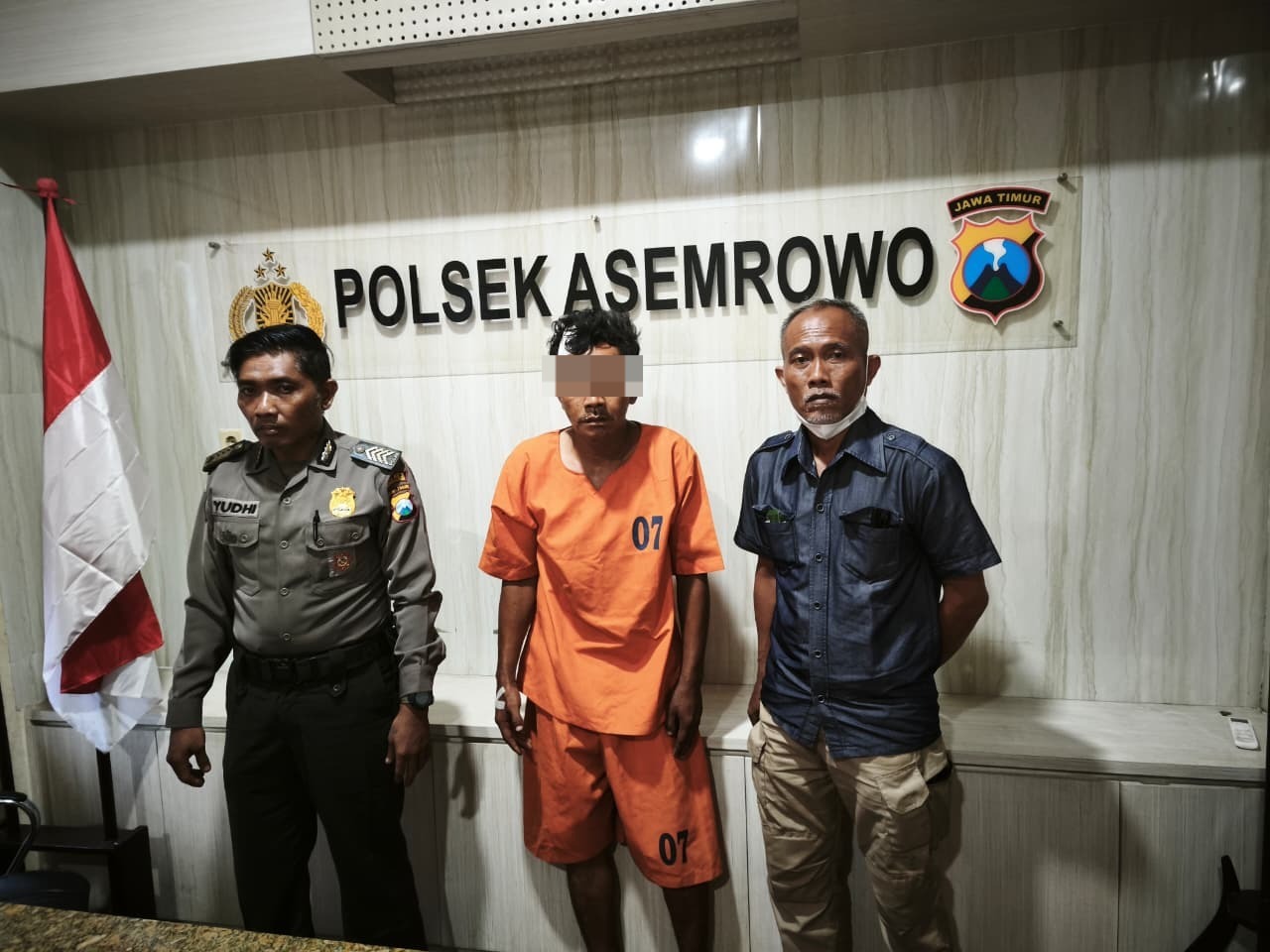 Polsek Asemrowo Amankan Residivis Pencuri Kompor di Greges Jaya