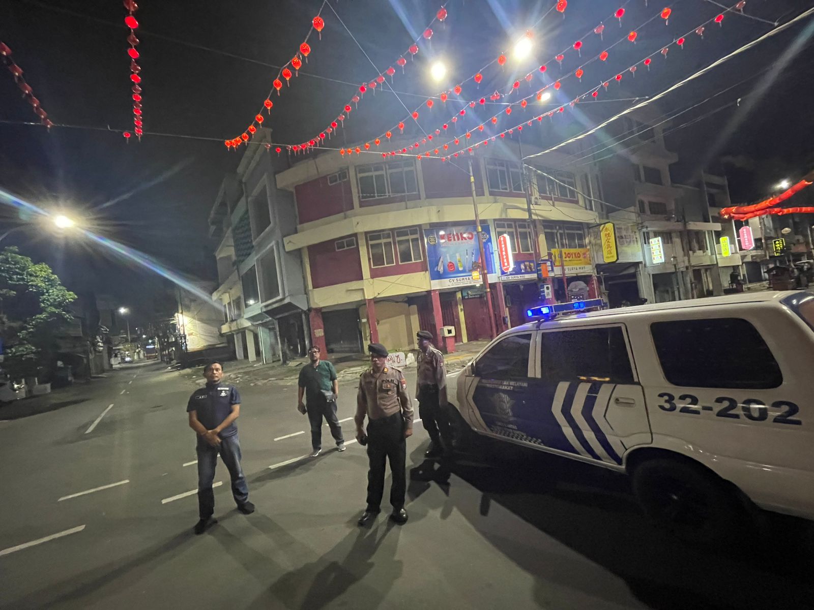 Patroli Malam Polsek Pabean Cantikan Tekan Aksi 3C, Balap Liar dan Kenakalan Remaja